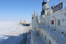 Атомный ледокол «Вайгач» прошел во льдах 1 млн морских миль